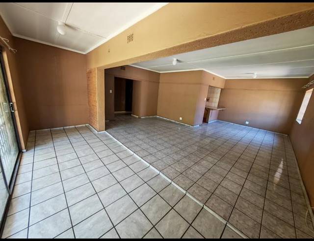 3 BEDROOM HOUSE FOR SALE IN VANDERBIJLPARK SE 1